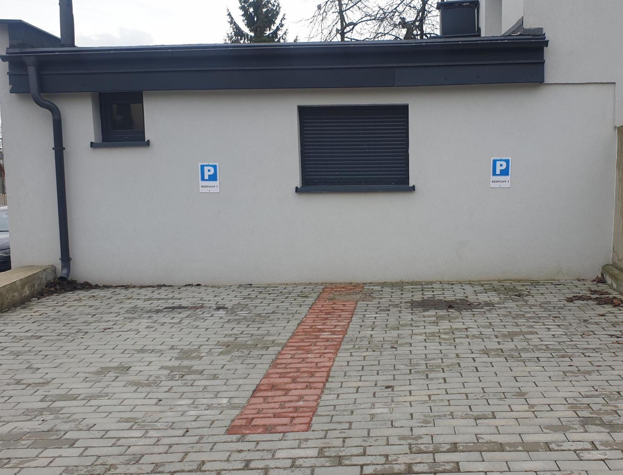 Apartament W Centrum Kielc Z Prywatnym Parkingiem كيلتشي المظهر الخارجي الصورة